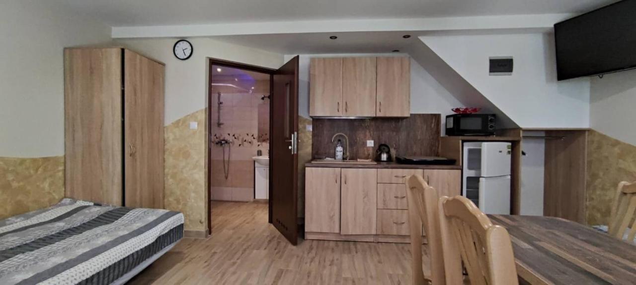 Cypla Czar Apartment โปลันชิกค์ ภายนอก รูปภาพ
